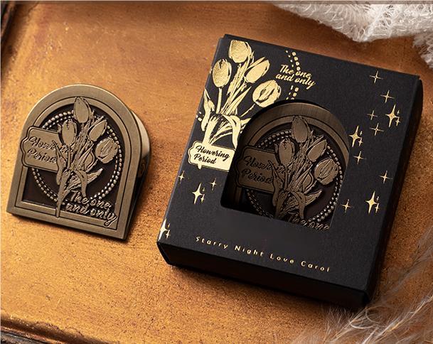 Vintage Elegant Hand Account Metal Clip-TAHARA - Image 10